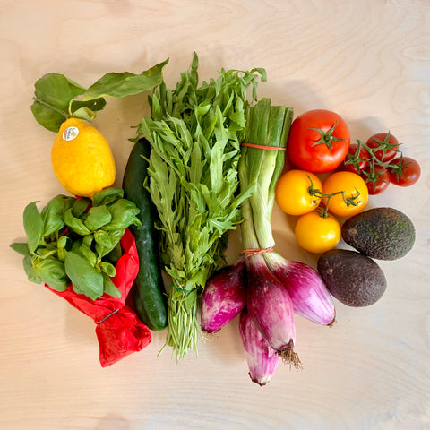 Seasonal Salad Box