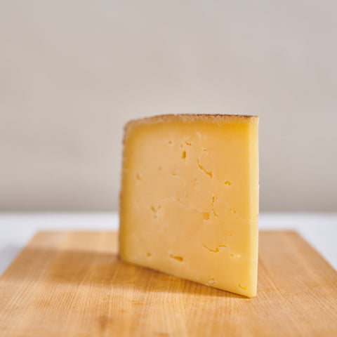 Lincolnshire Poacher Cheddar